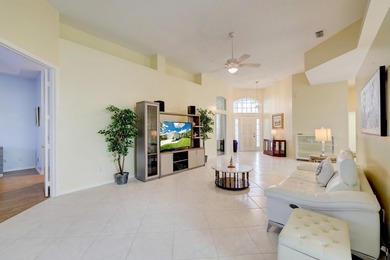 Welcome to this single-story waterfront residence in Port St - photo 12