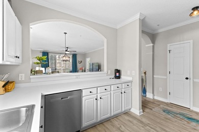 Beautifully updated and fully furnished 2-bedroom, 2-bath - photo 13
