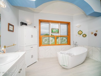 Experience Luxury Living at its finest in this exceptional Golf - photo 15