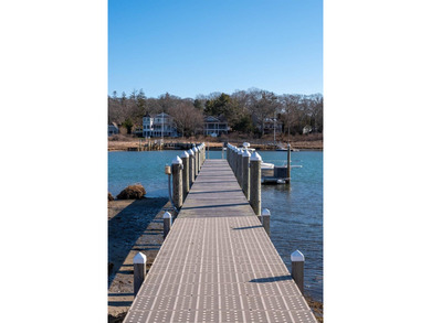 Waterfront Serenity in Broadwaters Cove | Cutchogue - Tucked - photo 5
