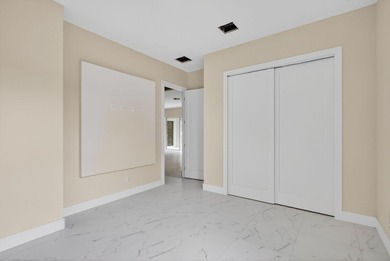Brand-new construction in Port St. Lucie offering an impressive - photo 28