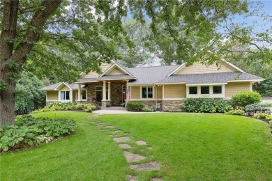 Lake Home Sale Pending in Minnetonka, Minnesota