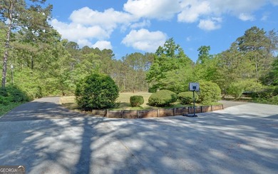 Charming updated waterfront home on Lake Hartwell in Martin, GA! - photo 24
