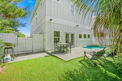Discover this coastal luxury and pristine 2019-built, 7-bedroom - photo 34