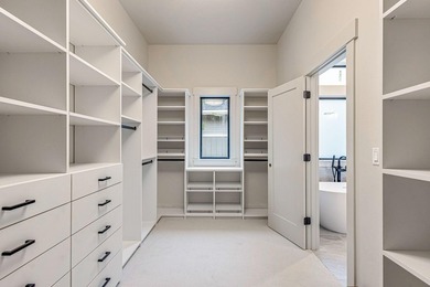 Stunning brand new single-level home located in one of Eagle - photo 34
