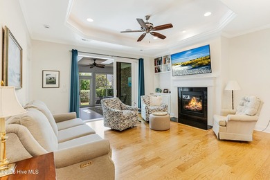 Welcome to easy coastal living in this beautifully designed - photo 6