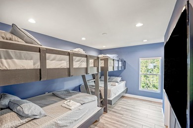 Discover this coastal luxury and pristine 2019-built, 7-bedroom - photo 49