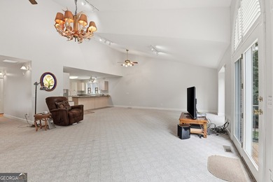 Welcome to 205 Mill Creek Circle on beautiful Lake Hartwell! - photo 8