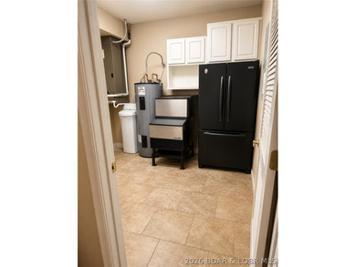Luxury lakefront condo in the highly sought-after Lands End - photo 13