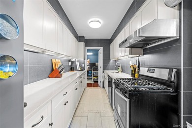 Welcome to this beautifully renovated 3-bedroom co-op nestled in - photo 16