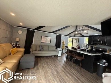 Cozy Lakefront Retreat With Incredible Views and bonus it comes - photo 21
