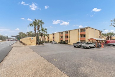 This one bedroom, one bath condo sits on the Santa Rosa Sound in - photo 4