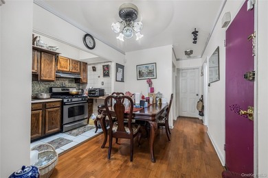 Welcome to this spacious two-family home located in the Edenwald - photo 4