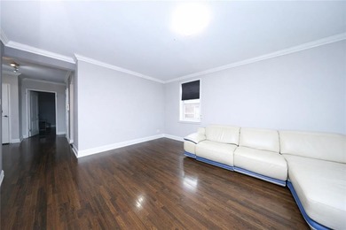 Welcome to Senate Coops! Bright 1-Bedroom Co-op in Prime