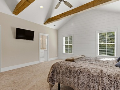 One-of-a-kind property! This stunning unique 3-bedroom, 2.5-bath - photo 19