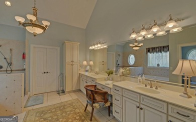 Custom-built lakefront home located within the city limits of - photo 25