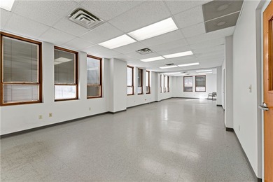 This versatile 40,000 square foot Office/Flex building offers a - photo 25