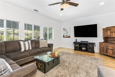 Beautiful golf course home with a private ADU, stunning views - photo 3