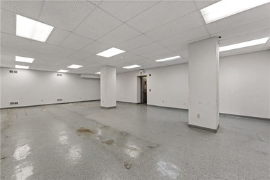 This versatile 40,000 square foot Office/Flex building offers a - photo 33