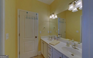 Custom-built lakefront home located within the city limits of - photo 36