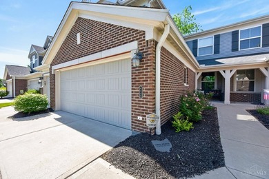 Experience luxury, comfort, & convenience in this stunning - photo 3