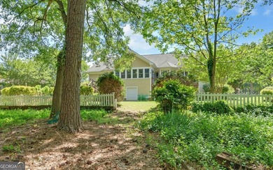 Custom-built lakefront home located within the city limits of - photo 52