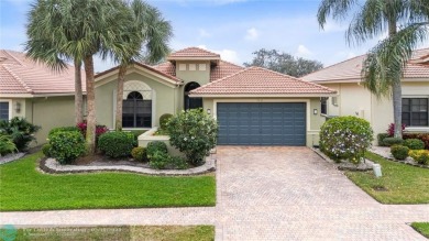 Lake Home For Sale in Boynton Beach, Florida