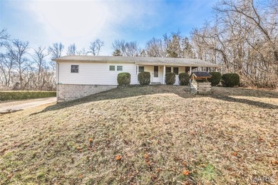 Meramec River Home Sale Pending in Eureka Missouri