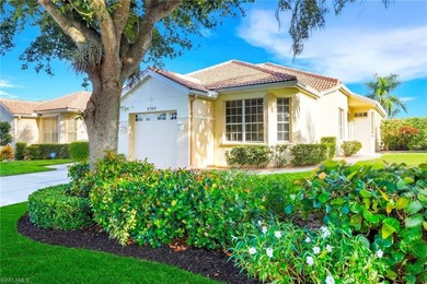 Lake Home For Sale in Fort Myers, Florida