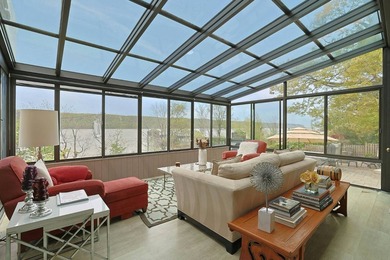 Exclusive New Listing Majestic Hudson River Views: Modern & - photo 16