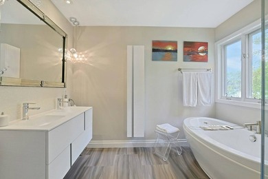 Exclusive New Listing Majestic Hudson River Views: Modern & - photo 26
