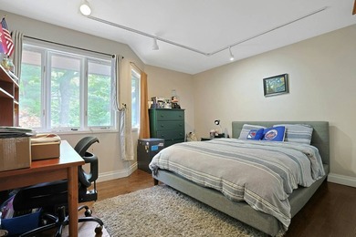 Exclusive New Listing Majestic Hudson River Views: Modern & - photo 30