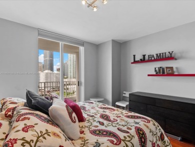 Stunning, Panoramic Water Views of the bay and city skyline