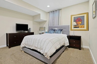 Exclusive New Listing Majestic Hudson River Views: Modern & - photo 34