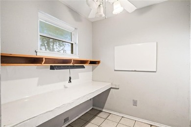 Don't miss this move-in ready 3-bedroom, 2-bath home in the - photo 23