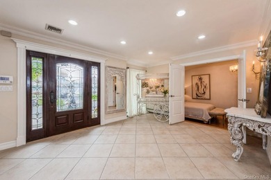 Waterfront Perfection on Massapequa Most Prestigious Canal - photo 3