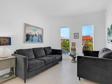 Welcome to this stunning 3 bedroom, 2.5 bathroom, 3 story home - photo 25