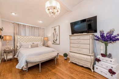 Waterfront Perfection on Massapequa Most Prestigious Canal - photo 5