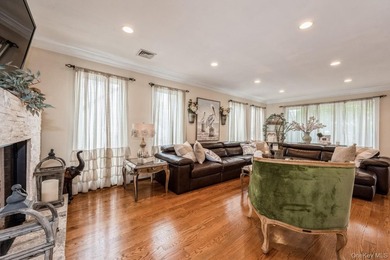 Waterfront Perfection on Massapequa Most Prestigious Canal - photo 7