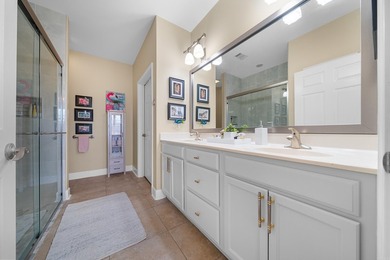 $50,000 of recent cosmetic upgrades! Definitely move-in ready! - photo 22