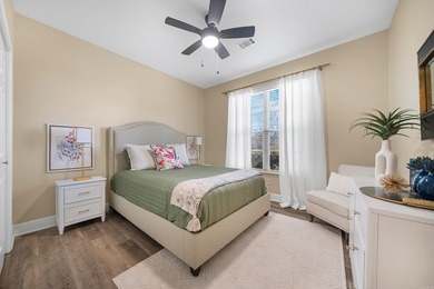 $50,000 of recent cosmetic upgrades! Definitely move-in ready! - photo 24