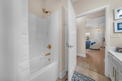 $50,000 of recent cosmetic upgrades! Definitely move-in ready! - photo 28