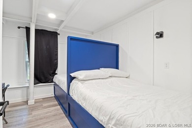 This impressive 6,236 sq ft property has demonstrated strong - photo 44