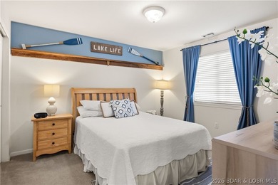 Fully furnished with boat slip & garage. Experience lakefront - photo 15