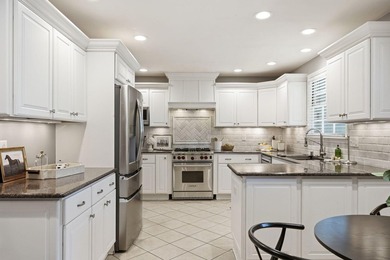 Tucked away on private wooded lot in great Bayside location - photo 15
