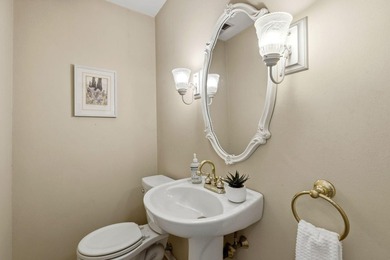 Tucked away on private wooded lot in great Bayside location - photo 25