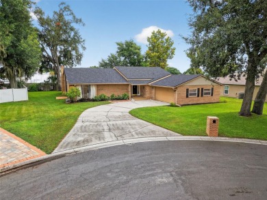 Lake Hollingsworth Home For Sale in Lakeland Florida