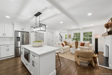Welcome to 128 Crooked Hill, a completely renovated residence - photo 12