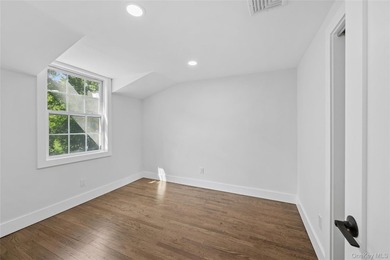 Welcome to 128 Crooked Hill, a completely renovated residence - photo 32