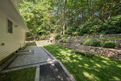 Welcome to 128 Crooked Hill, a completely renovated residence - photo 38